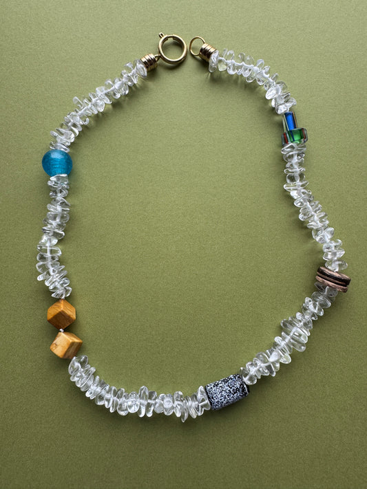 Curio Necklace in Clear Quartz